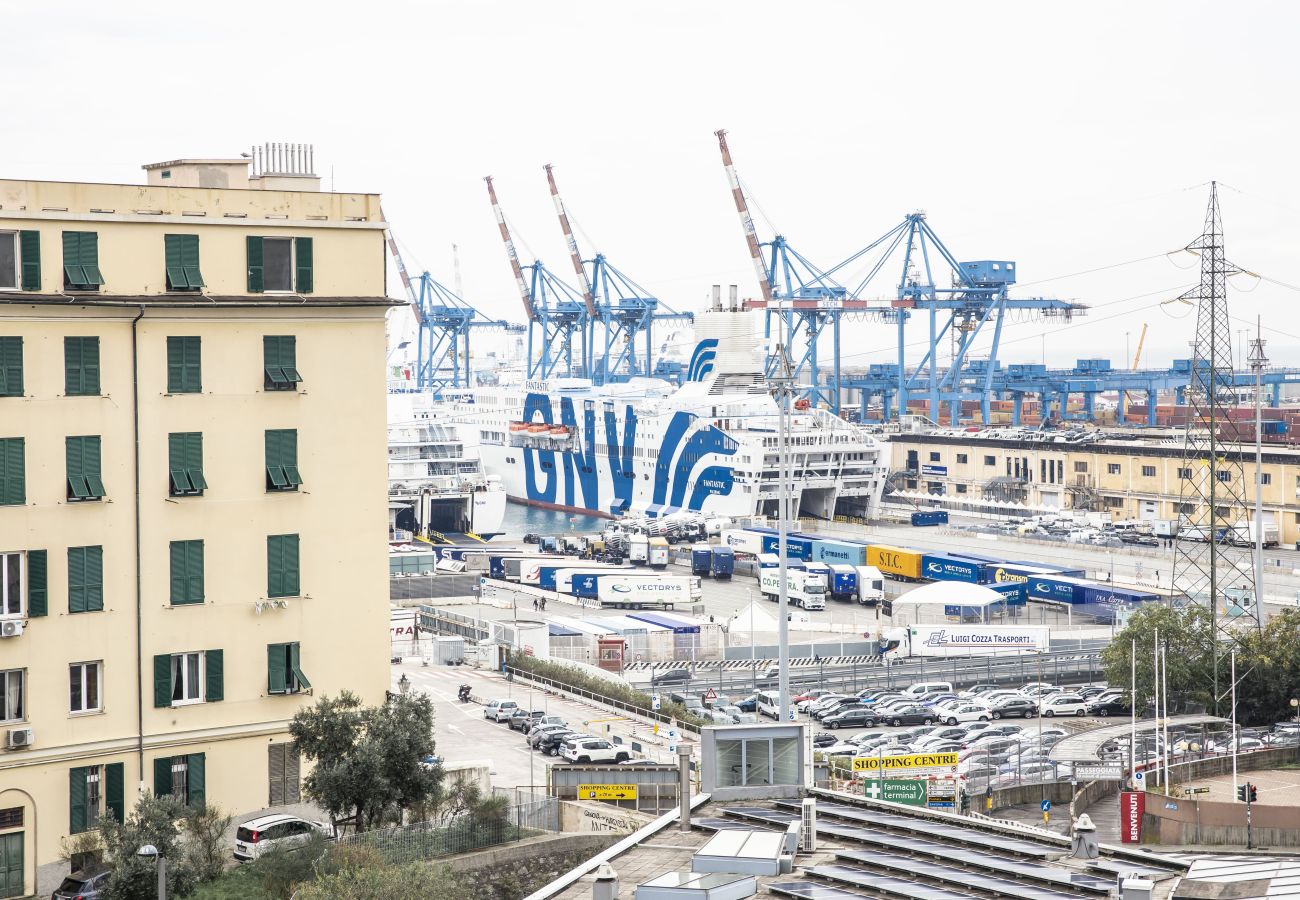 Appartamento a Genova - Panorama Zena - Piazza Baldini 4