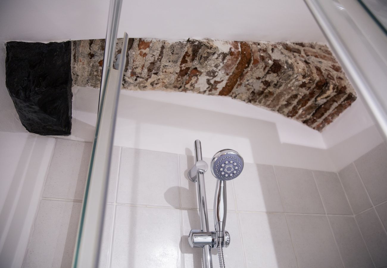 Appartamento a Genova - Giustiniani 28 - Via dei Giustiniani 28