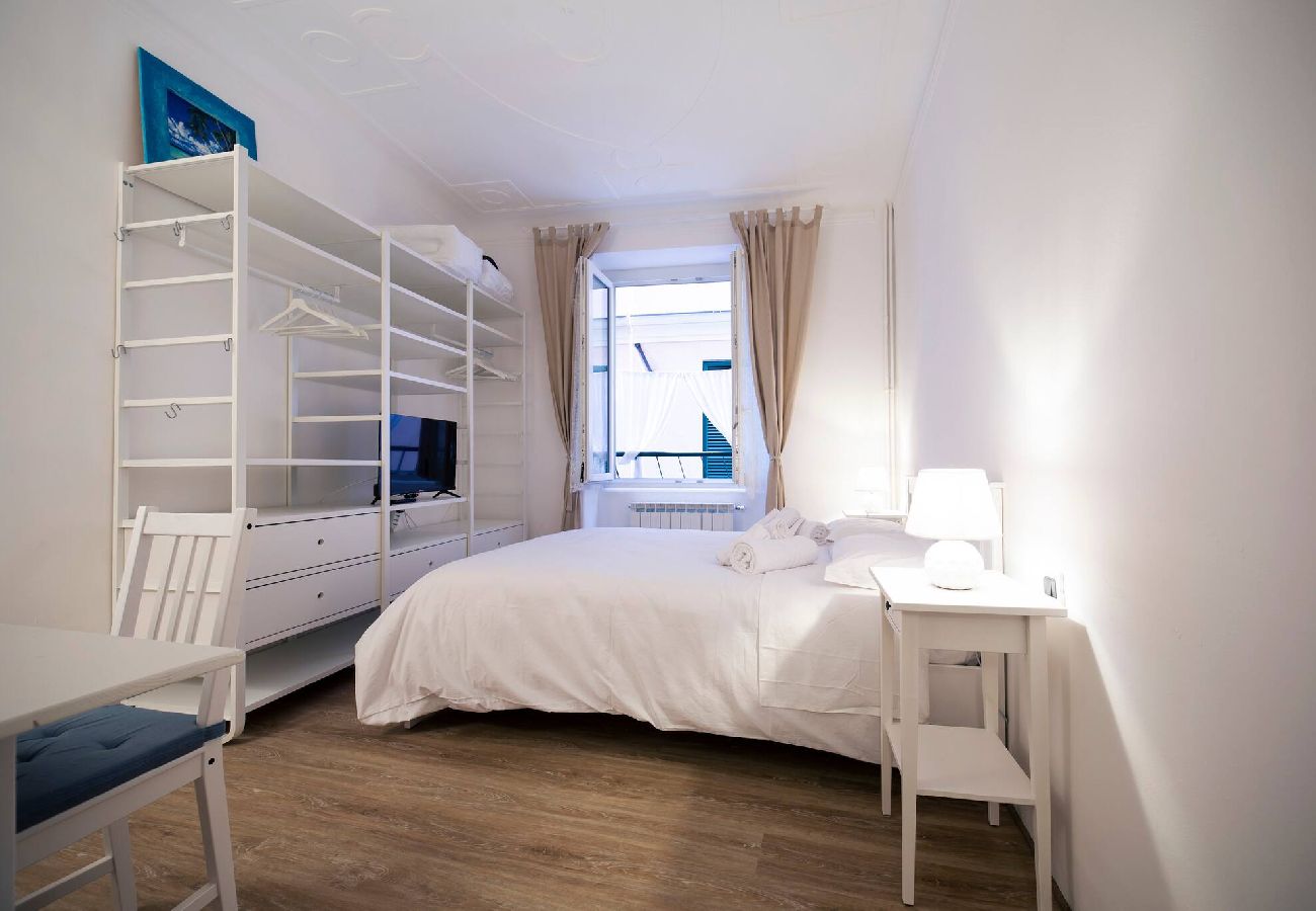 Apartment in Genoa - ZenAmore - Vico Lepre 5