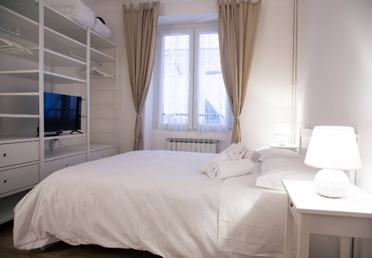 Apartment in Genoa - ZenAmore - Vico Lepre 5