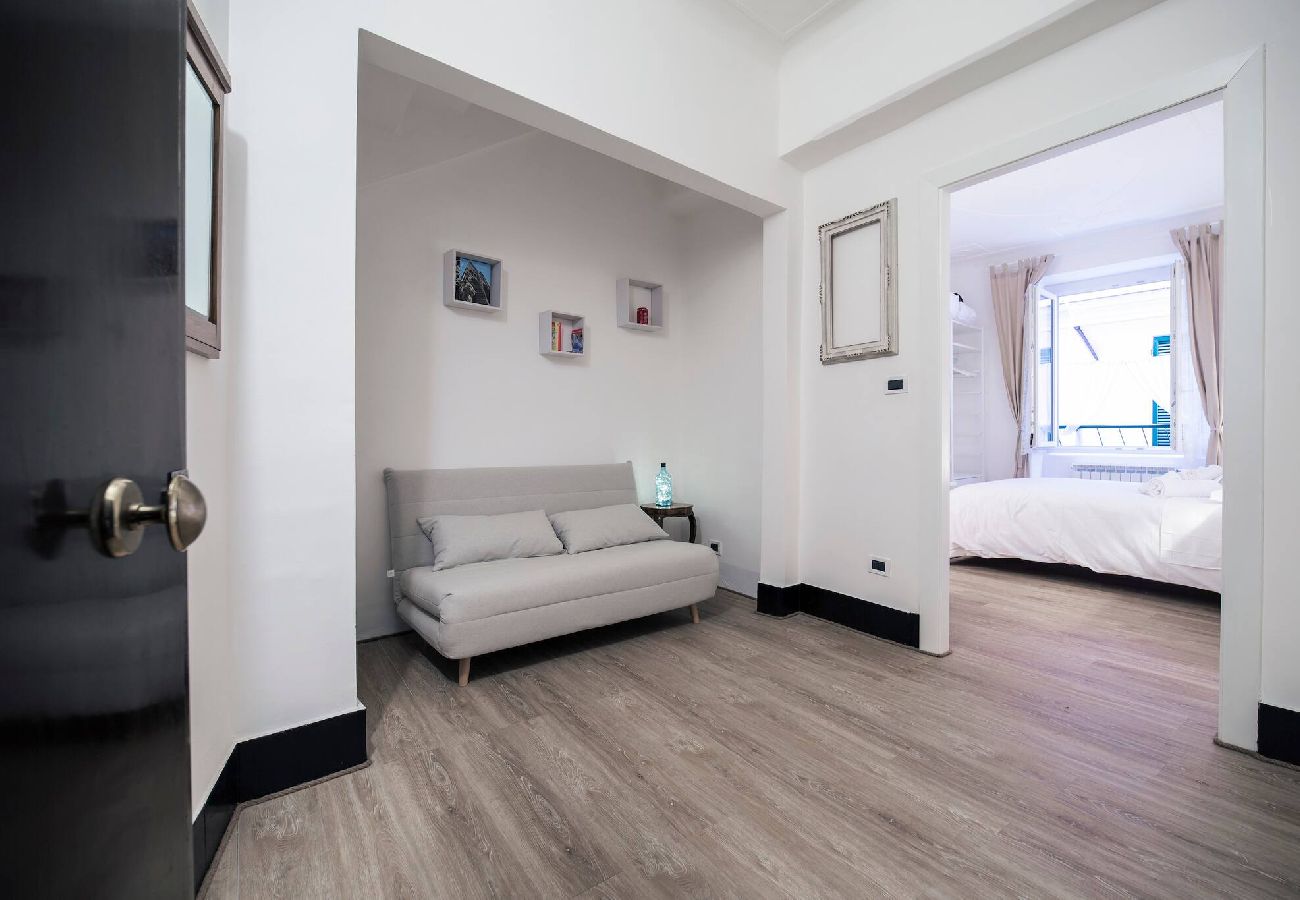Apartment in Genoa - ZenAmore - Vico Lepre 5