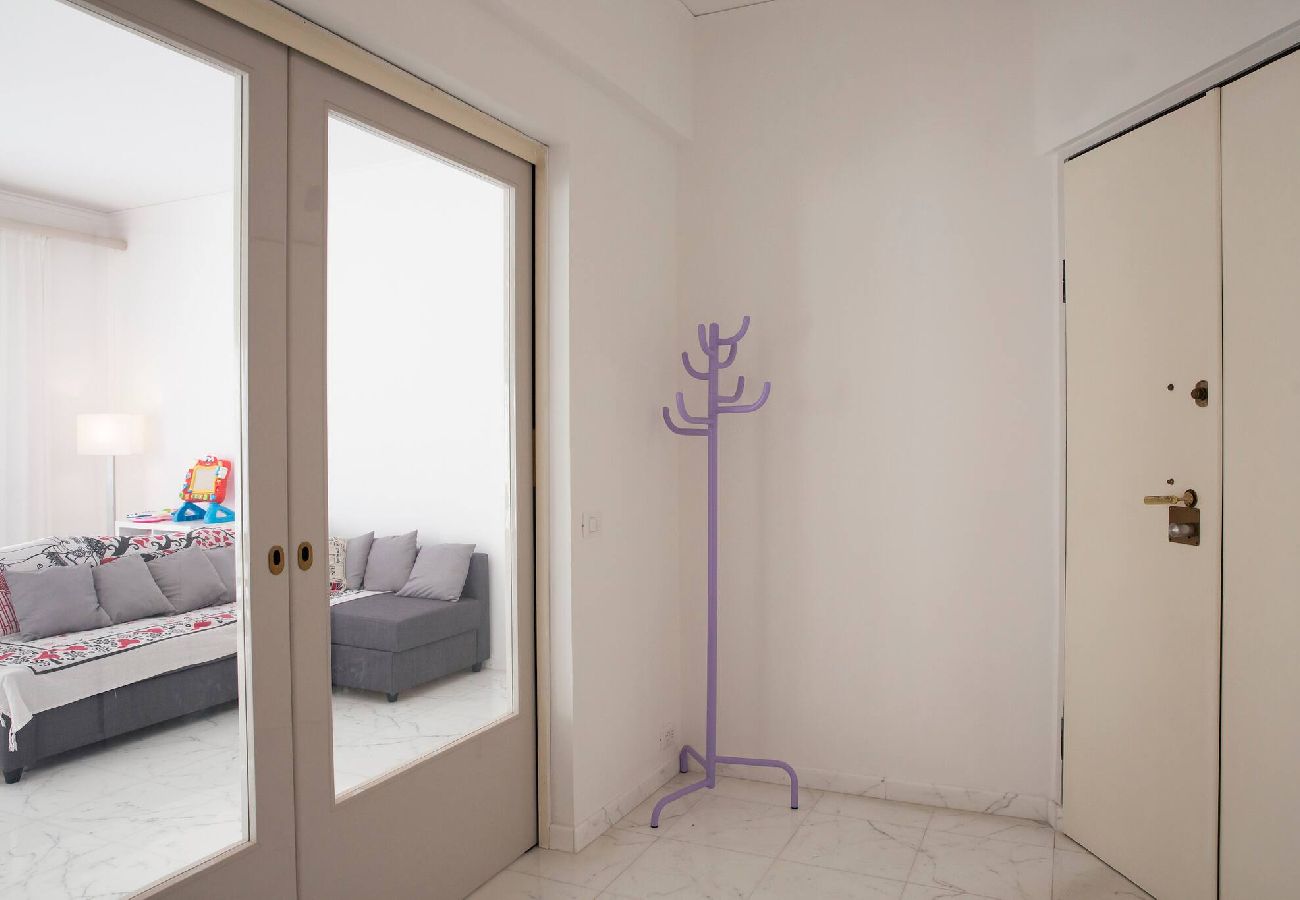 Apartment in Genoa - Casa di Pier&Chico - Corso Europa 1634