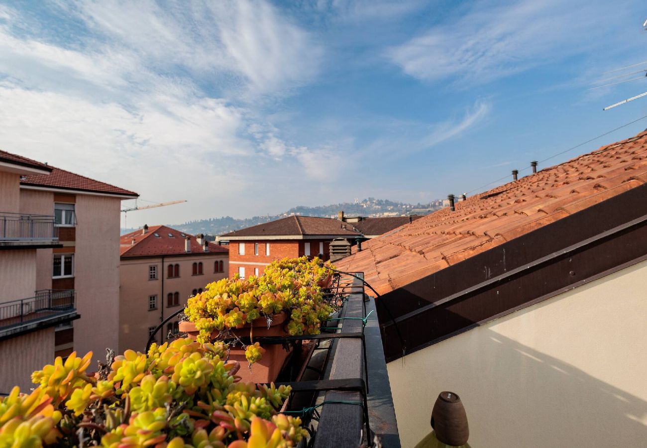 Apartment in Bergamo - Serela Suite - Sant´Antonino 7A