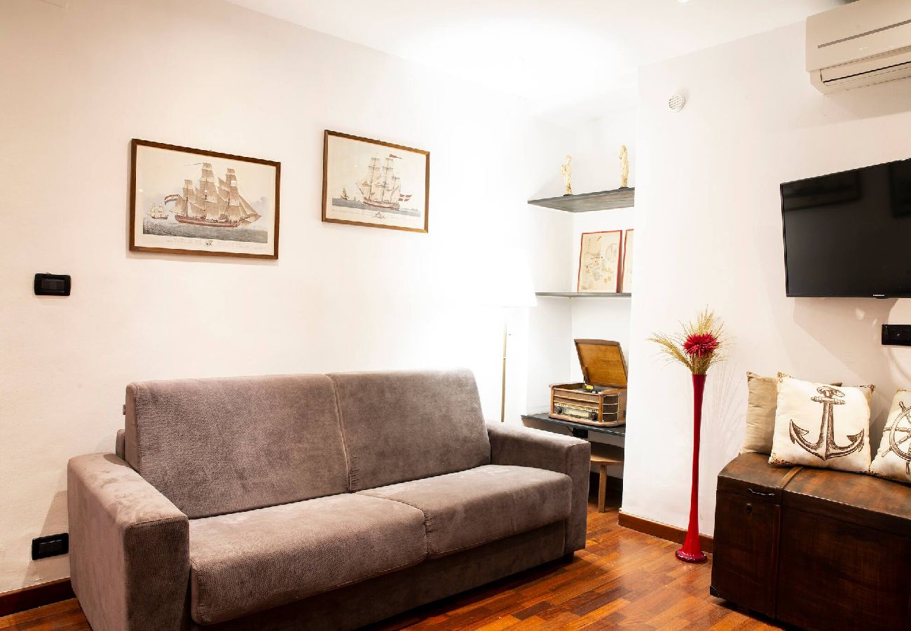 Apartment in Genoa - Casa Zena - Via Caffaro 105