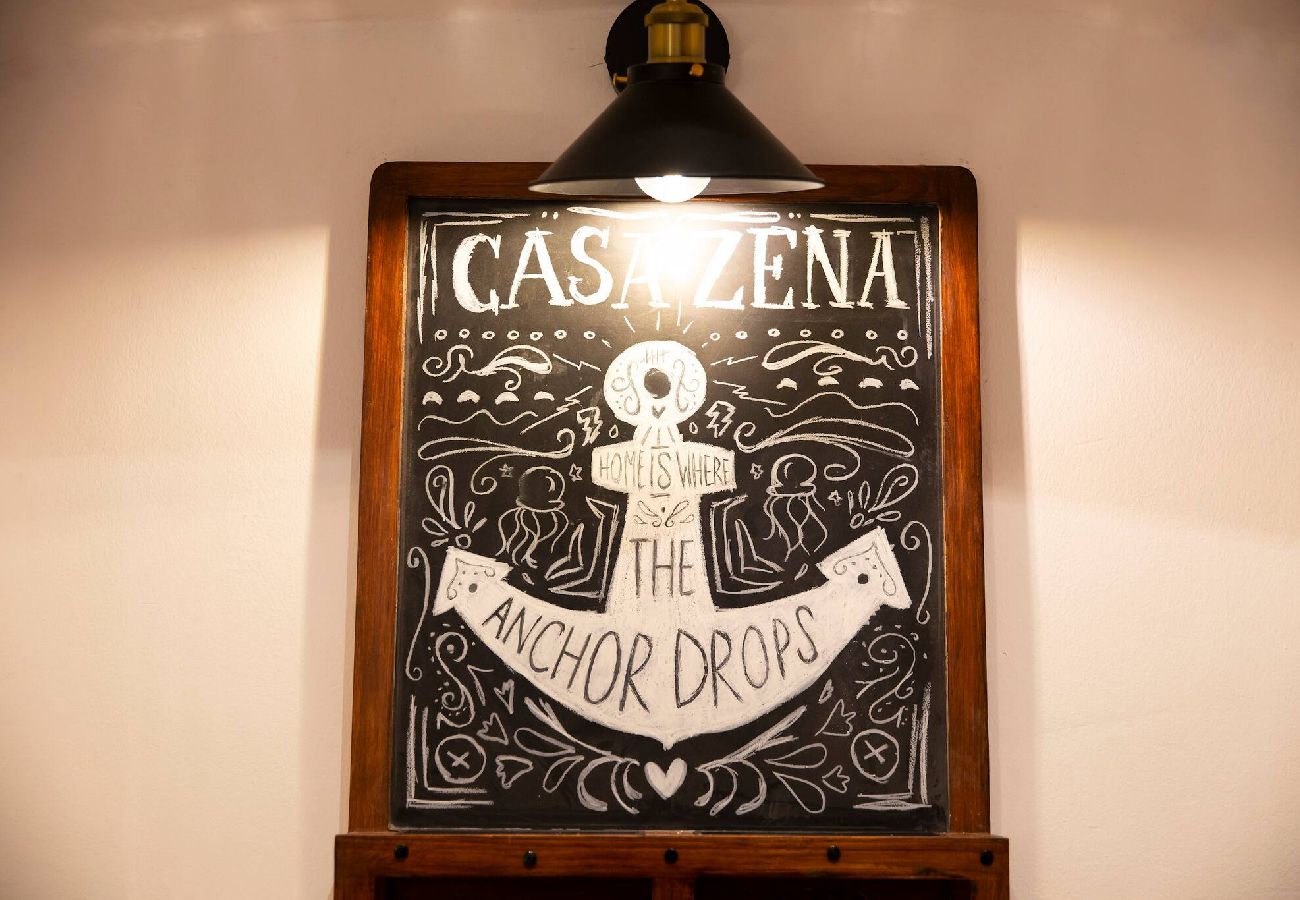 Apartment in Genoa - Casa Zena - Via Caffaro 105