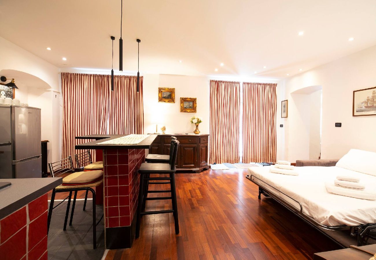 Apartment in Genoa - Casa Zena - Via Caffaro 105