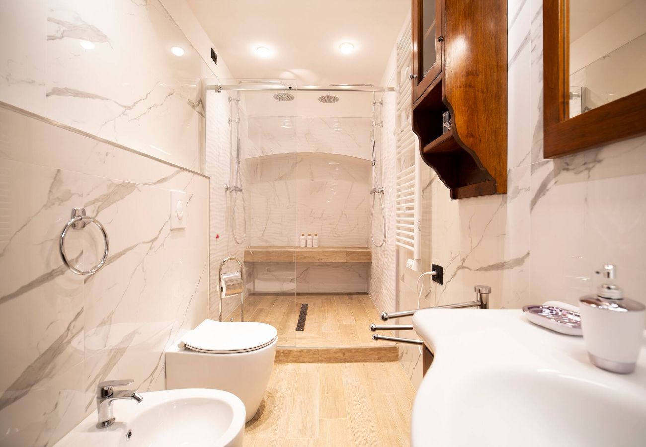 Apartment in Genoa - Casa Zena - Via Caffaro 105