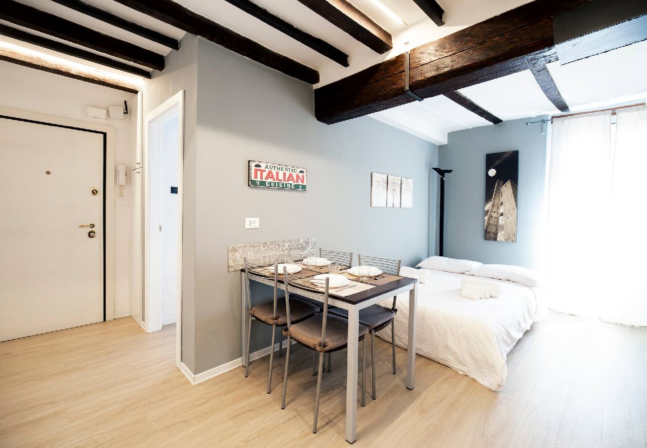 Apartment in Bologna - Tesoro Dé Galluzzi - Corte Dé Galluzzi 8