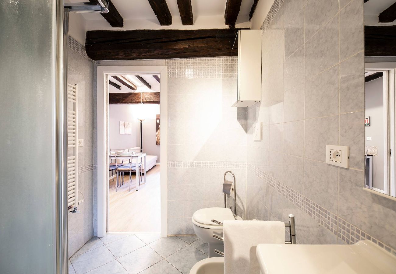 Apartment in Bologna - Tesoro Dé Galluzzi - Corte Dé Galluzzi 8