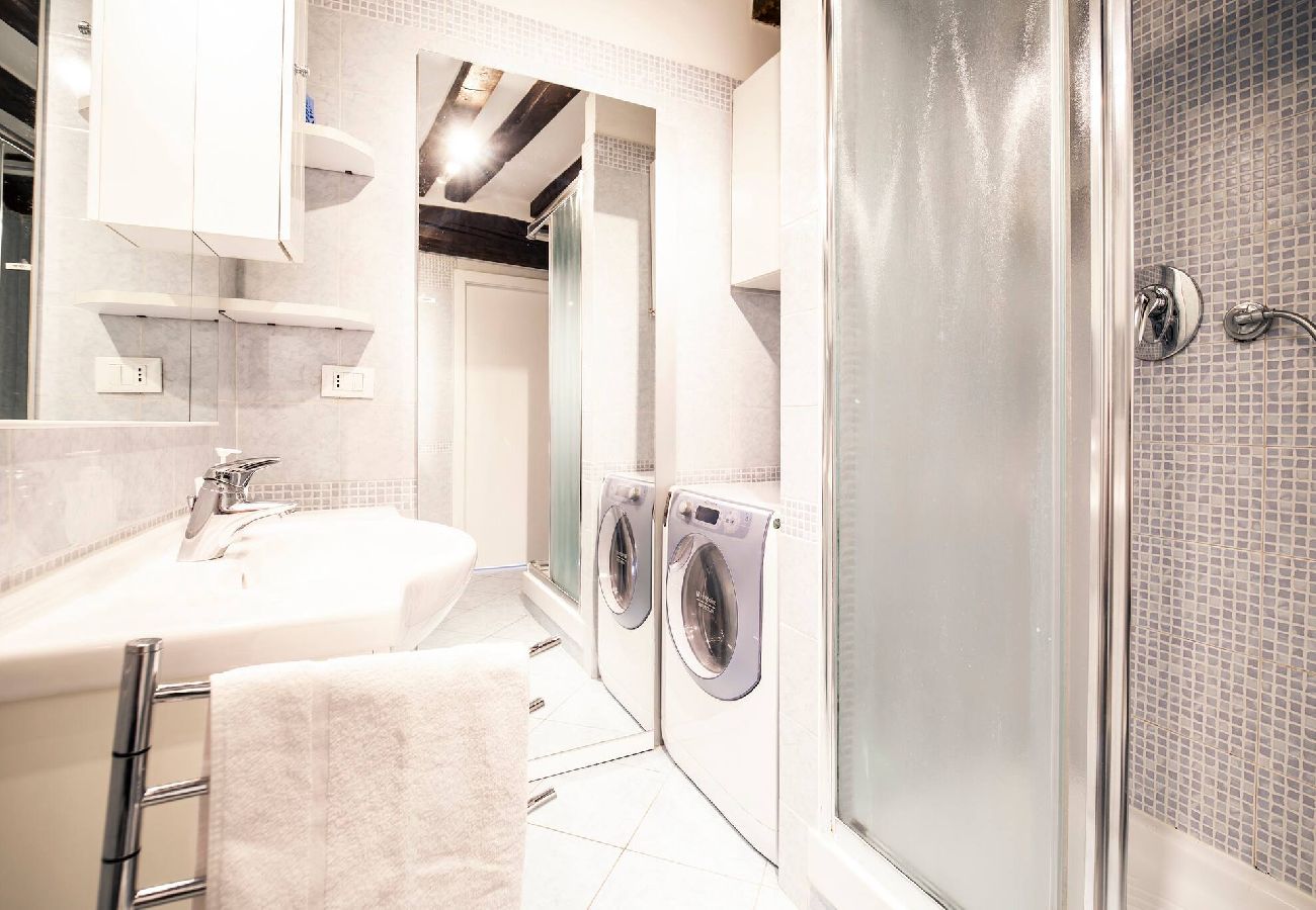 Apartment in Bologna - Tesoro Dé Galluzzi - Corte Dé Galluzzi 8