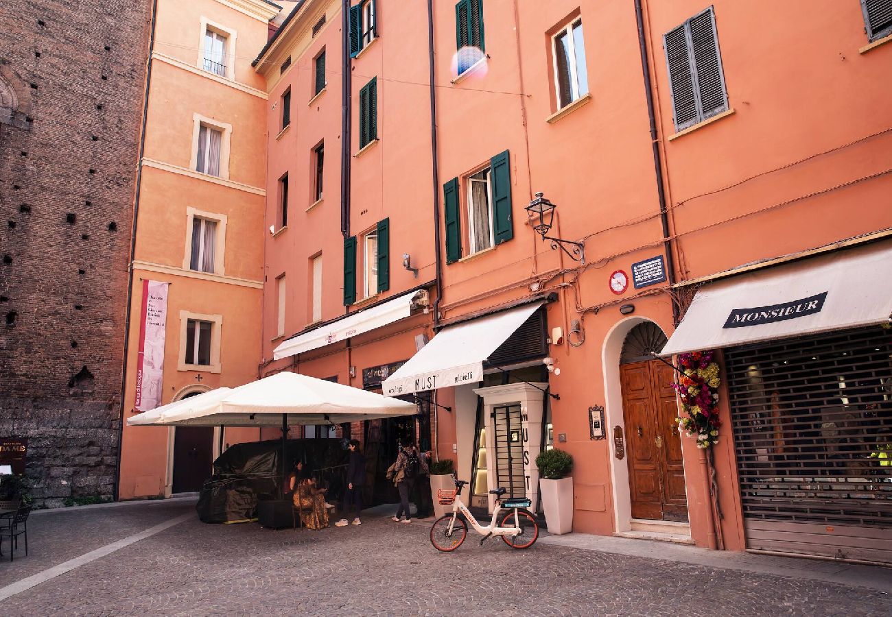 Apartment in Bologna - Tesoro Dé Galluzzi - Corte Dé Galluzzi 8
