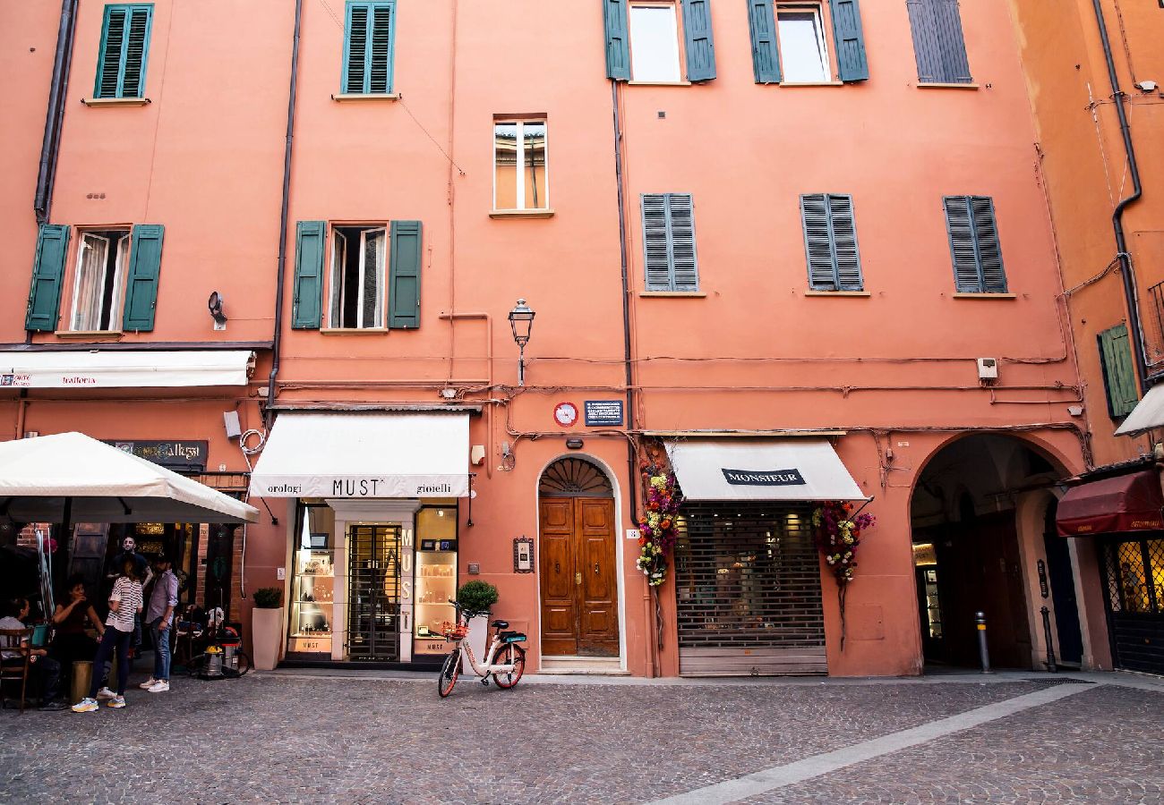 Apartment in Bologna - Tesoro Dé Galluzzi - Corte Dé Galluzzi 8