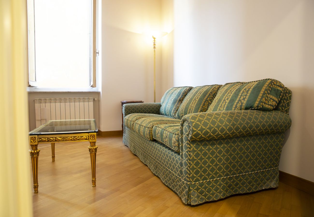 Apartment in Genoa - Cuore di Zena - Piazza di Soziglia 12