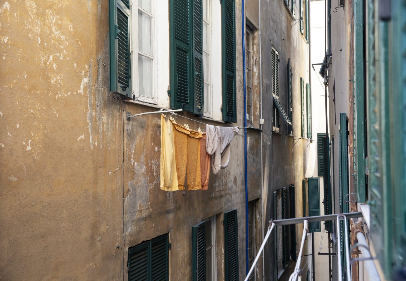 Apartment in Genoa - Cuore di Zena - Piazza di Soziglia 12