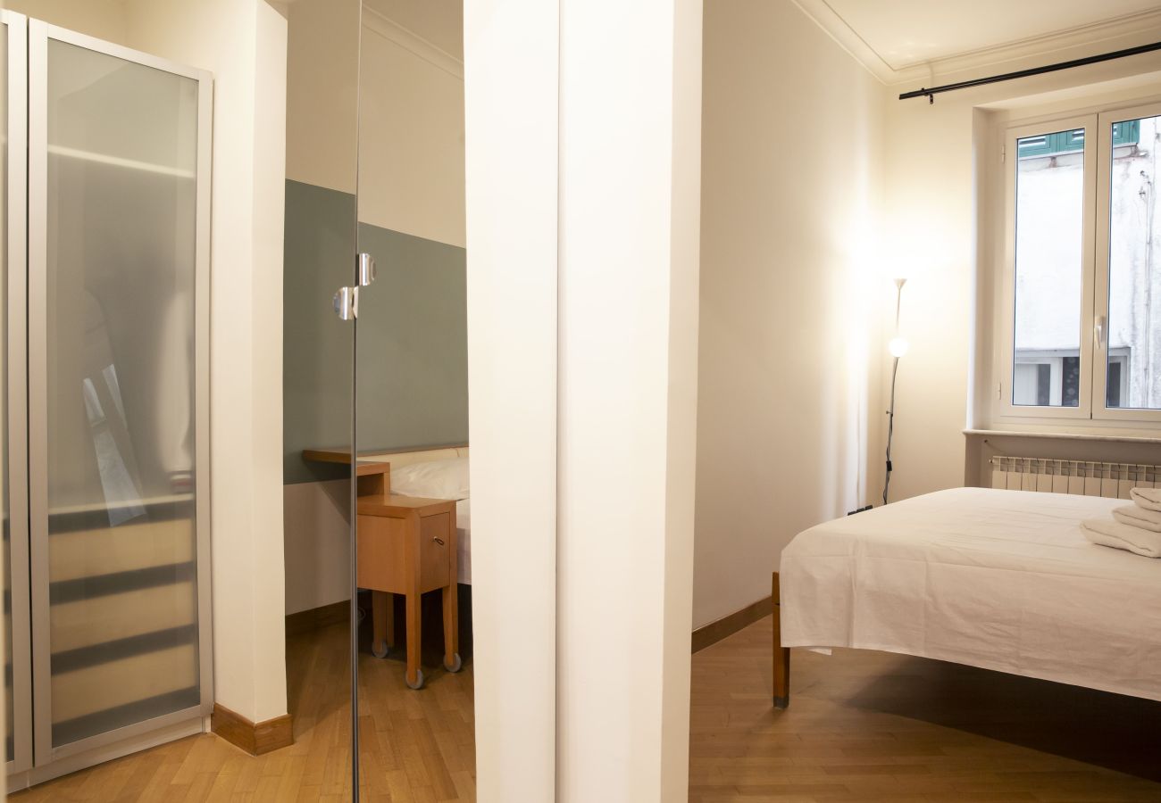 Apartment in Genoa - Cuore di Zena - Piazza di Soziglia 12