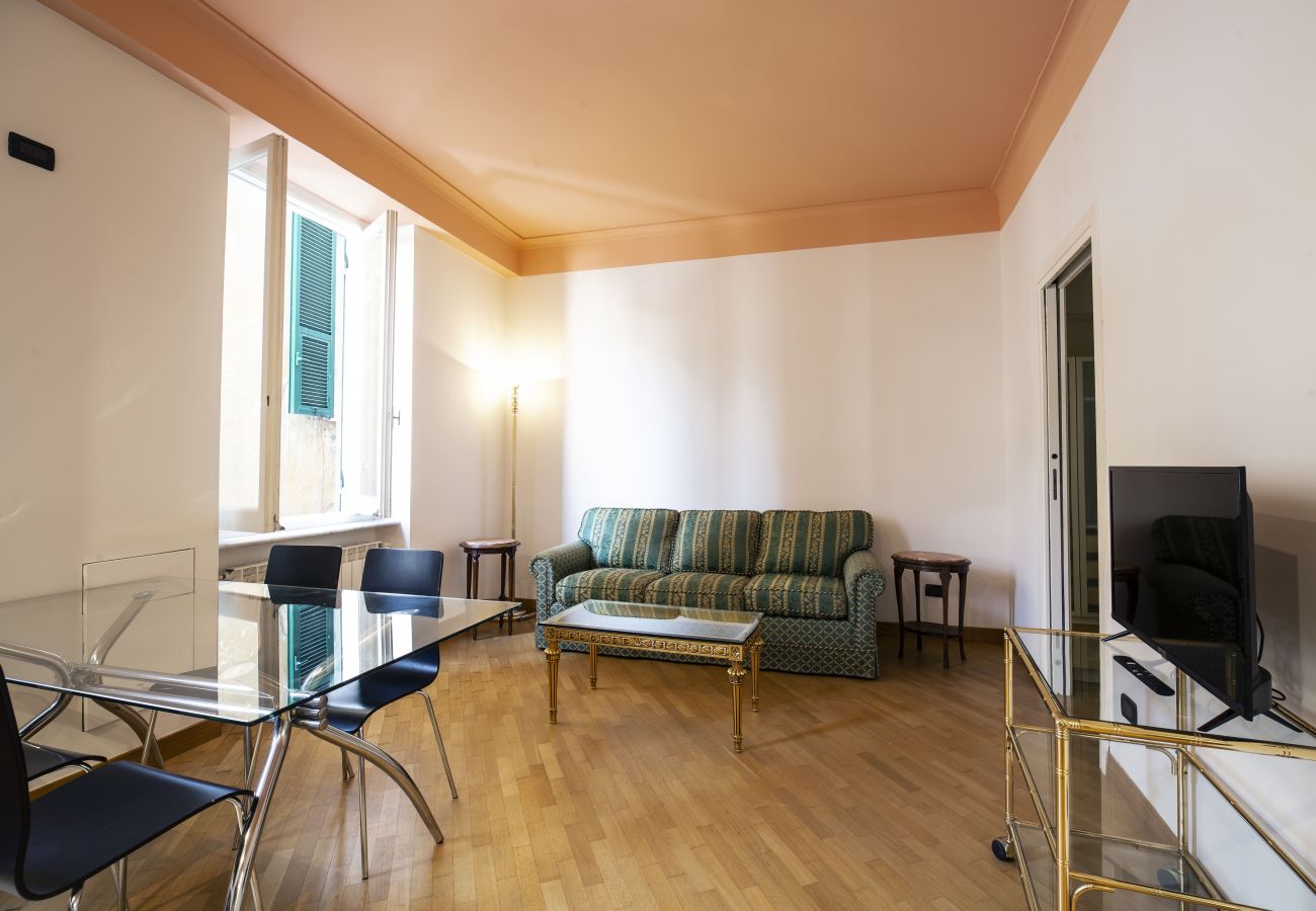 Apartment in Genoa - Cuore di Zena - Piazza di Soziglia 12