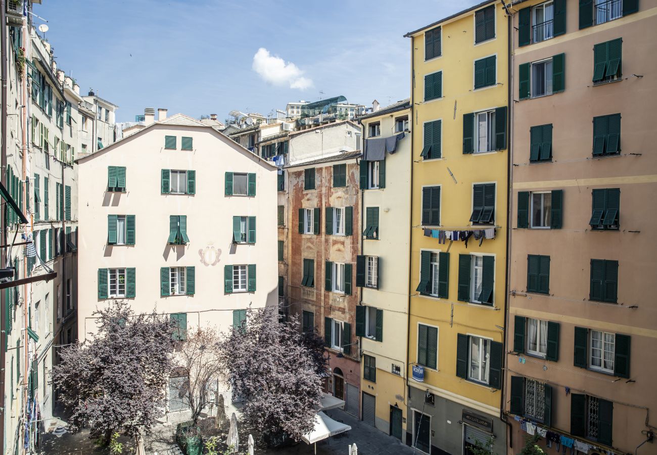 Apartment in Genoa - Cuore di Zena - Piazza di Soziglia 12