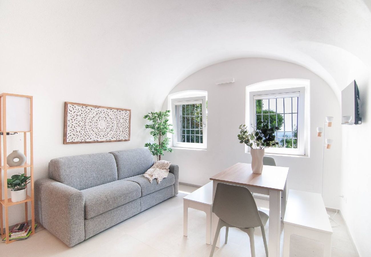 Apartment in Bergamo - Memories Garden - Via San Giacomo 24