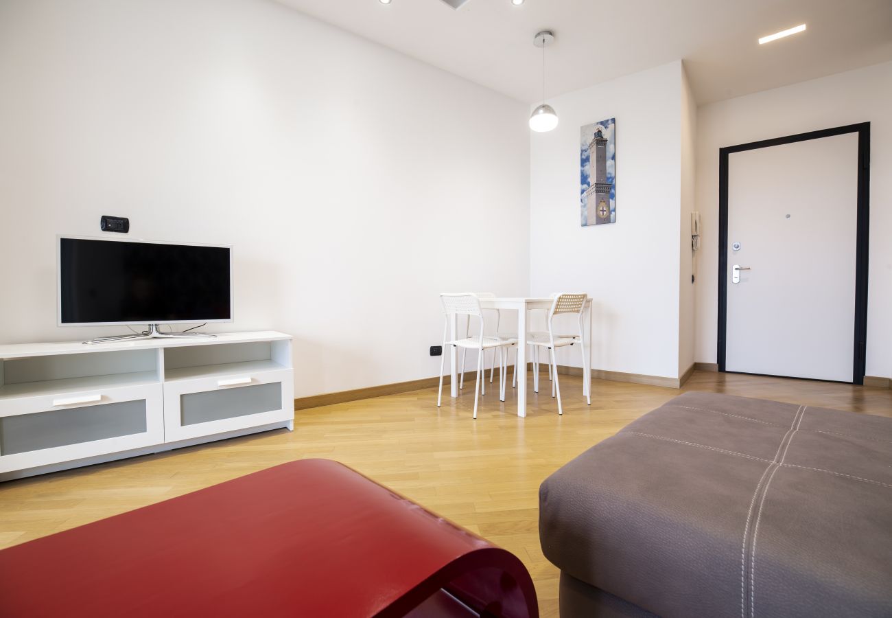 Apartment in Genoa - Panorama Zena - Piazza Baldini 4