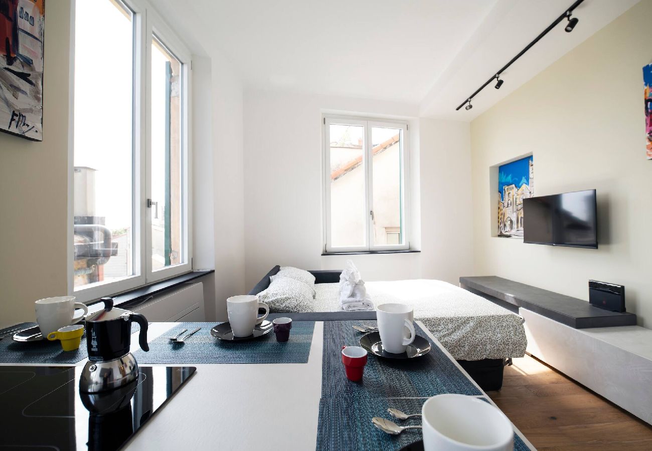 Apartment in Genoa - ZenArt - Vico Posta Vecchia 2