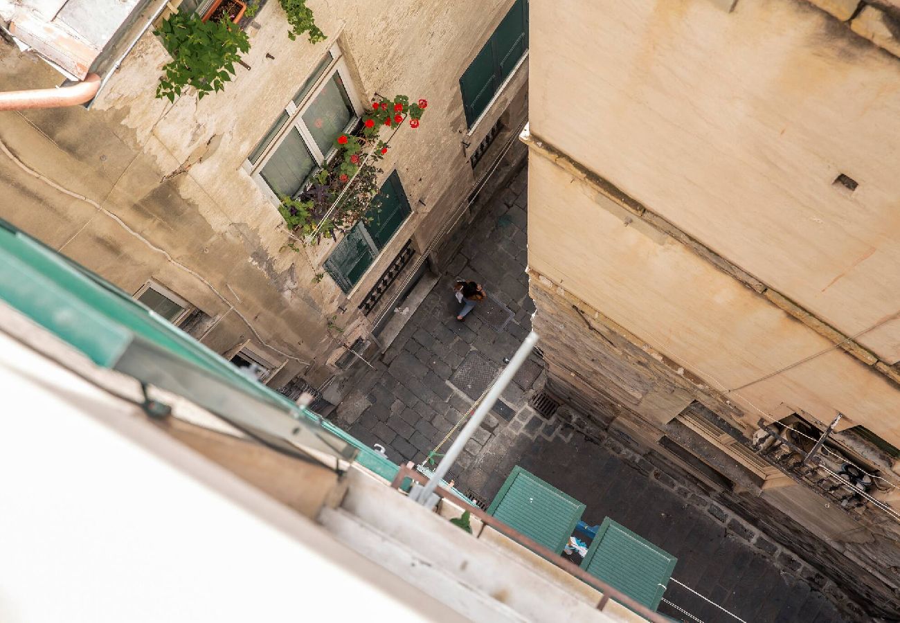 Apartment in Genoa - ZenArt - Vico Posta Vecchia 2