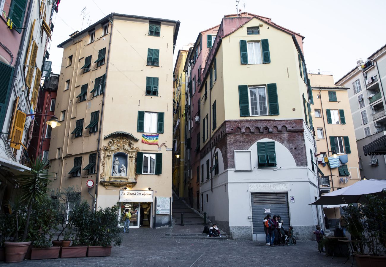 Apartment in Genoa - Il Cioccolatino del Carmine - Vico del Cioccolatte