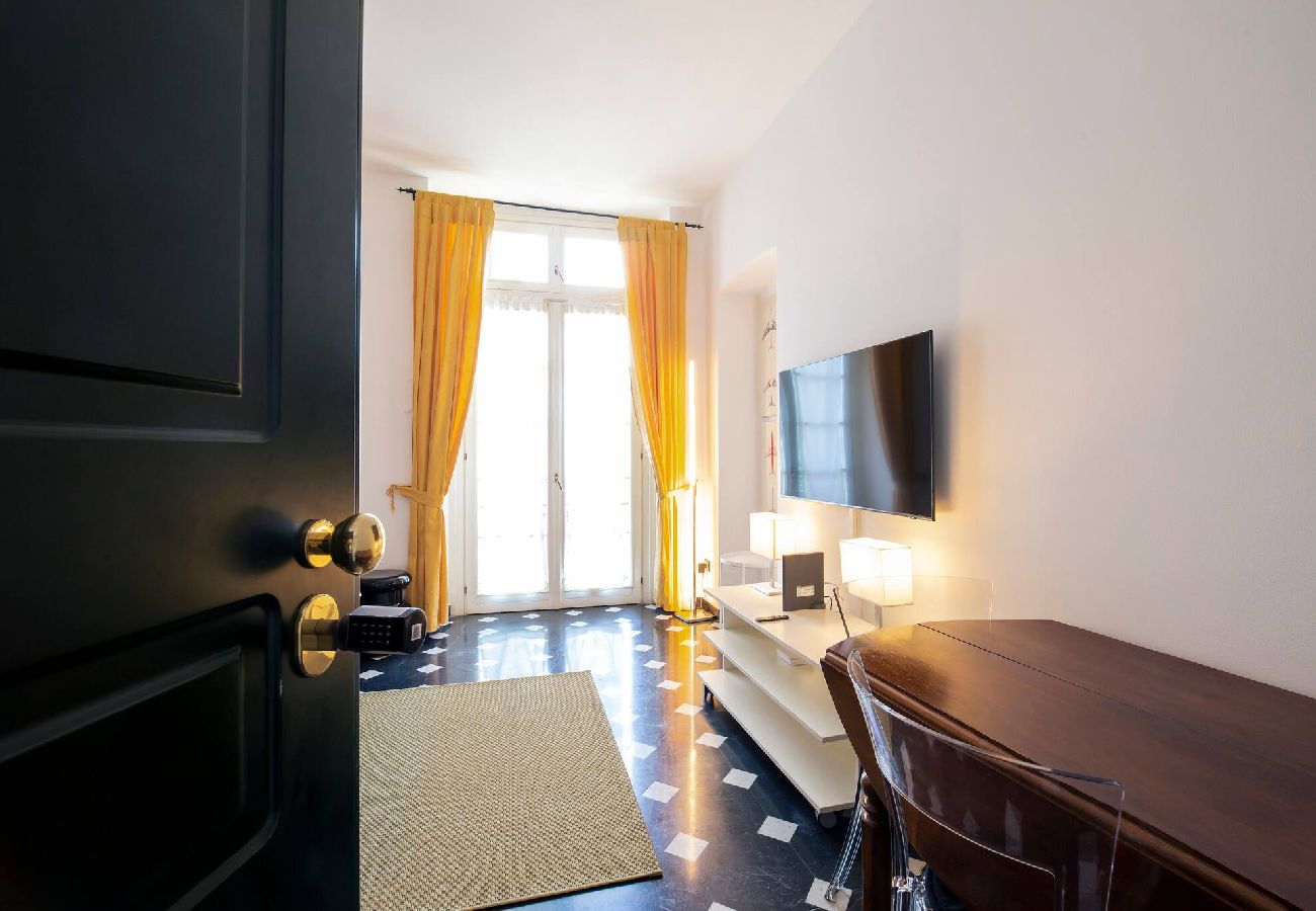 Apartment in Genoa - Vico Nuovo alla Nunziata - Piazzetta Andorlini 1