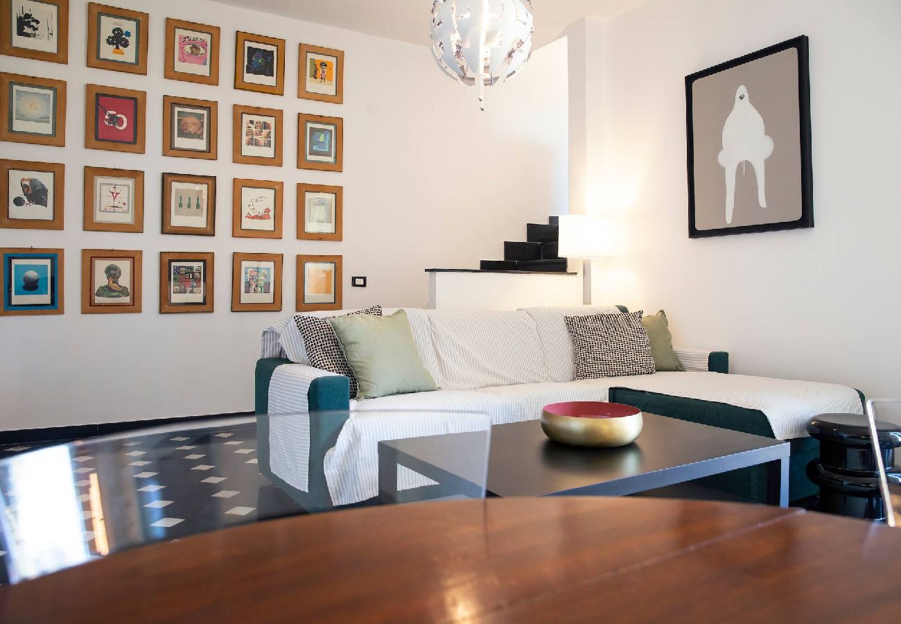 Apartment in Genoa - Vico Nuovo alla Nunziata - Piazzetta Andorlini 1