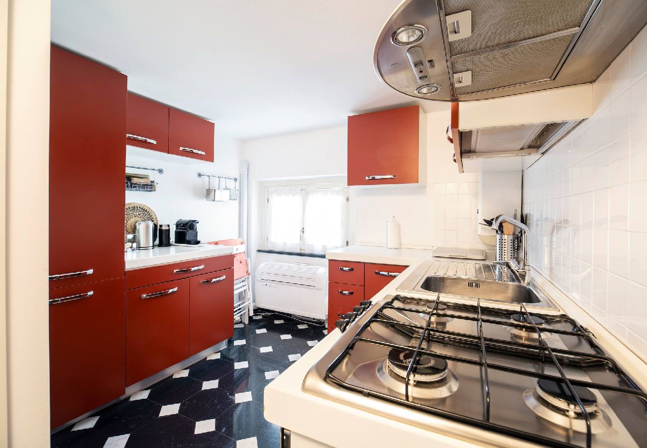 Apartment in Genoa - Vico Nuovo alla Nunziata - Piazzetta Andorlini 1