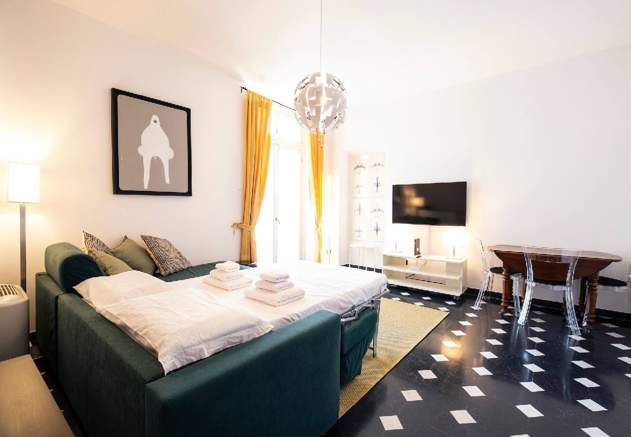 Apartment in Genoa - Vico Nuovo alla Nunziata - Piazzetta Andorlini 1