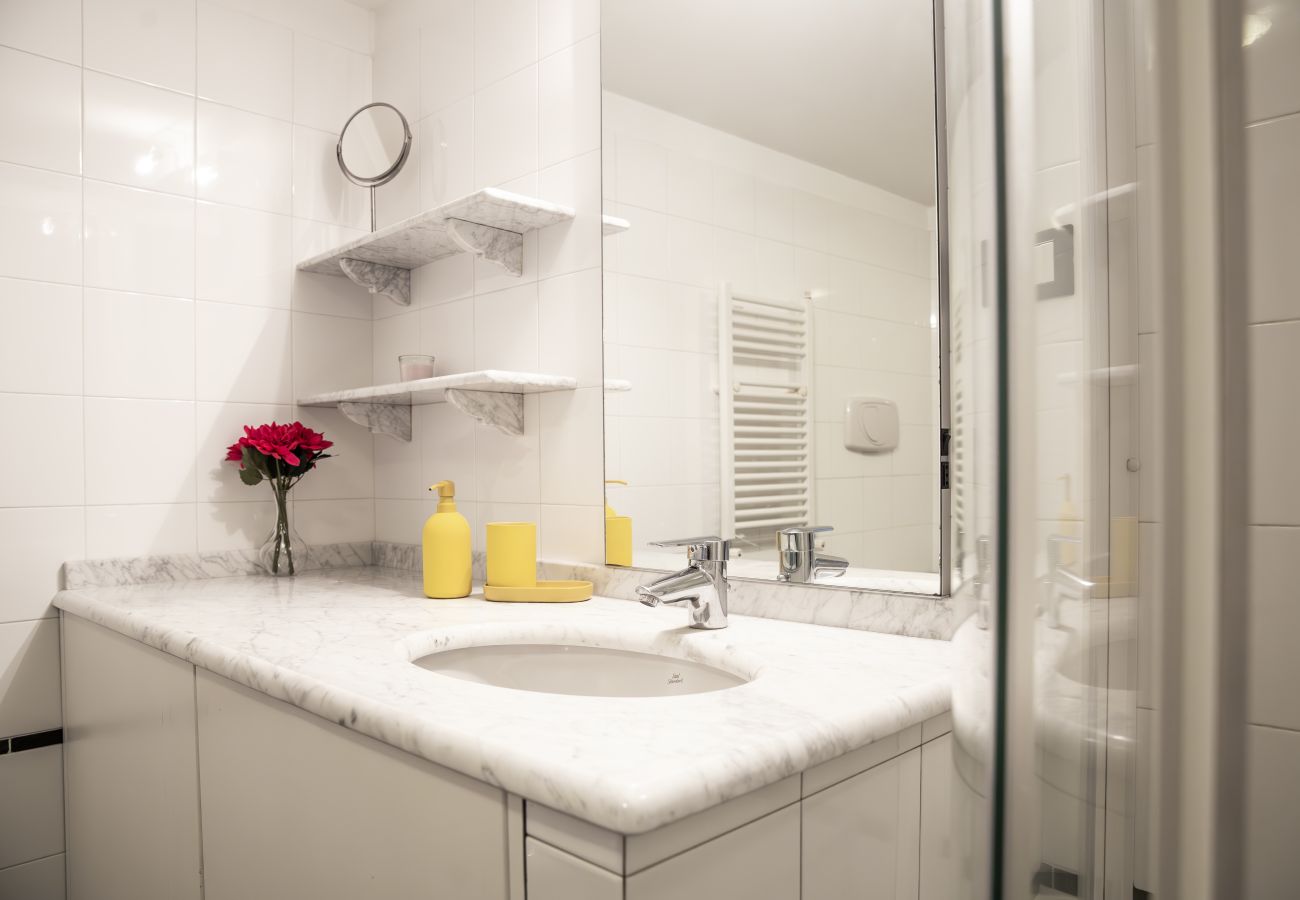 Apartment in Genoa - Vico Nuovo alla Nunziata - Piazzetta Andorlini 1