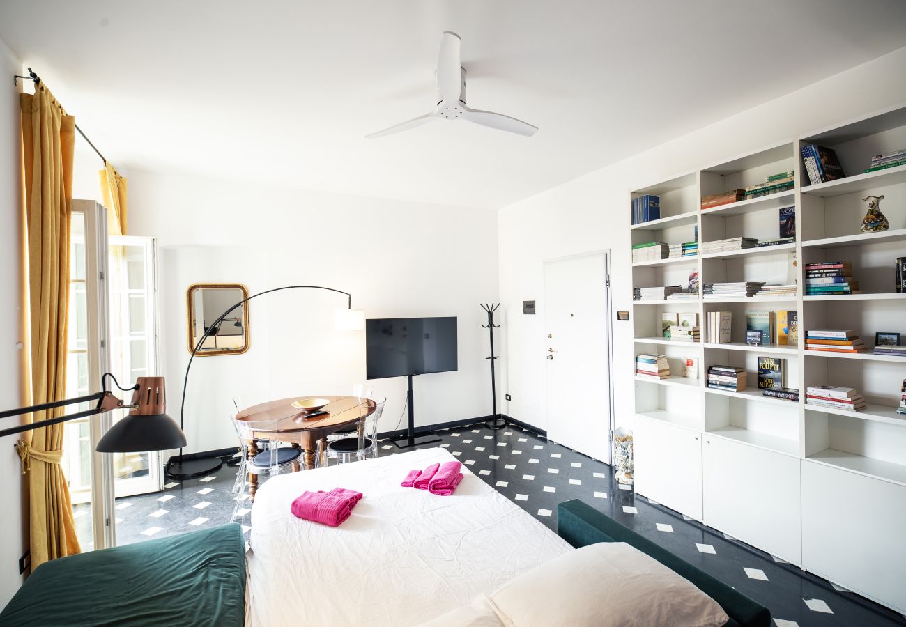 Apartment in Genoa - Vico Nuovo alla Nunziata - Piazzetta Andorlini 1