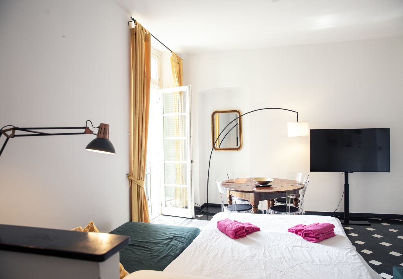 Apartment in Genoa - Vico Nuovo alla Nunziata - Piazzetta Andorlini 1