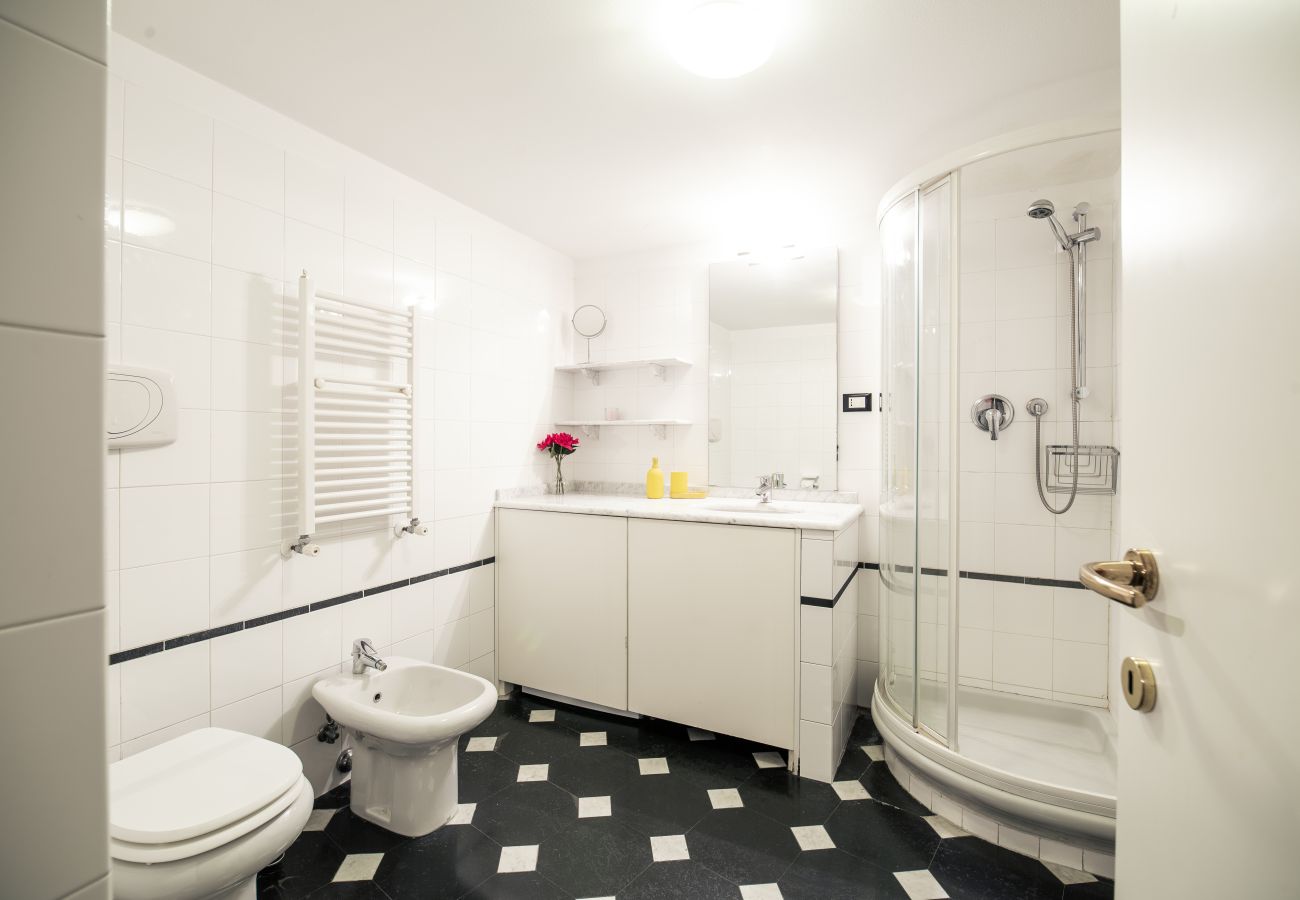 Apartment in Genoa - Vico Nuovo alla Nunziata - Piazzetta Andorlini 1