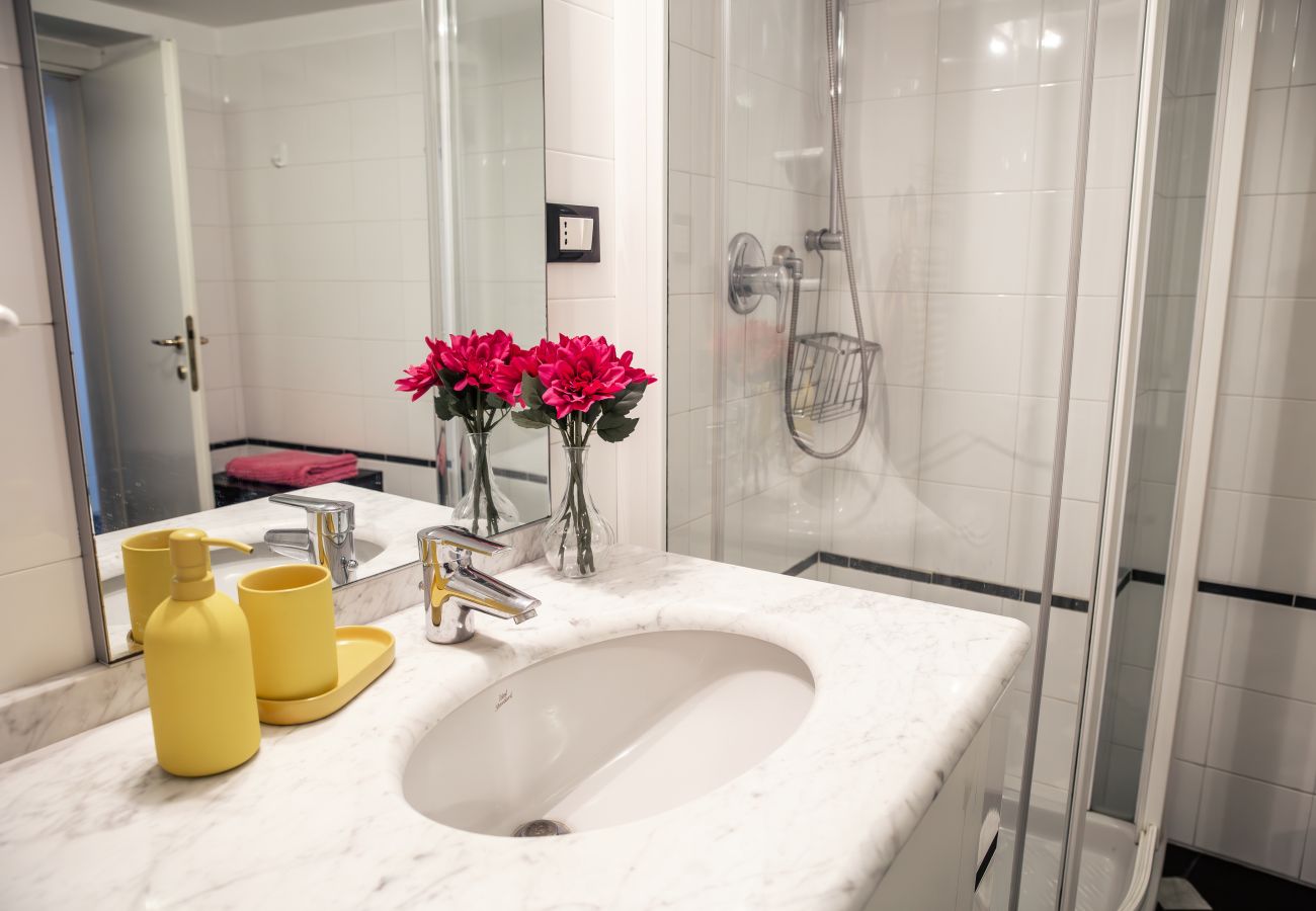 Apartment in Genoa - Vico Nuovo alla Nunziata - Piazzetta Andorlini 1