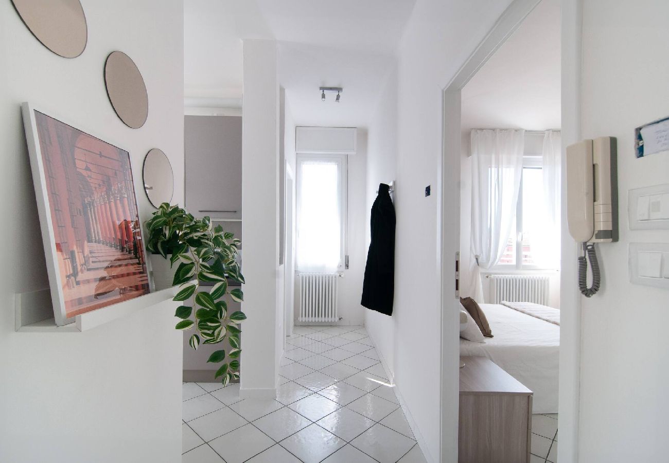 Apartment in Bologna - Casa Bax - Via Triachini 8
