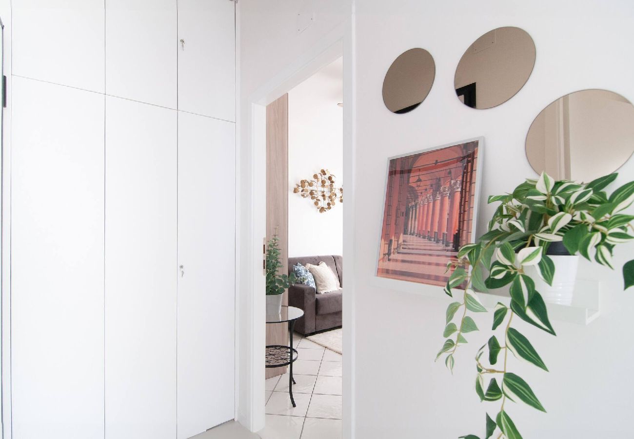 Apartment in Bologna - Casa Bax - Via Triachini 8