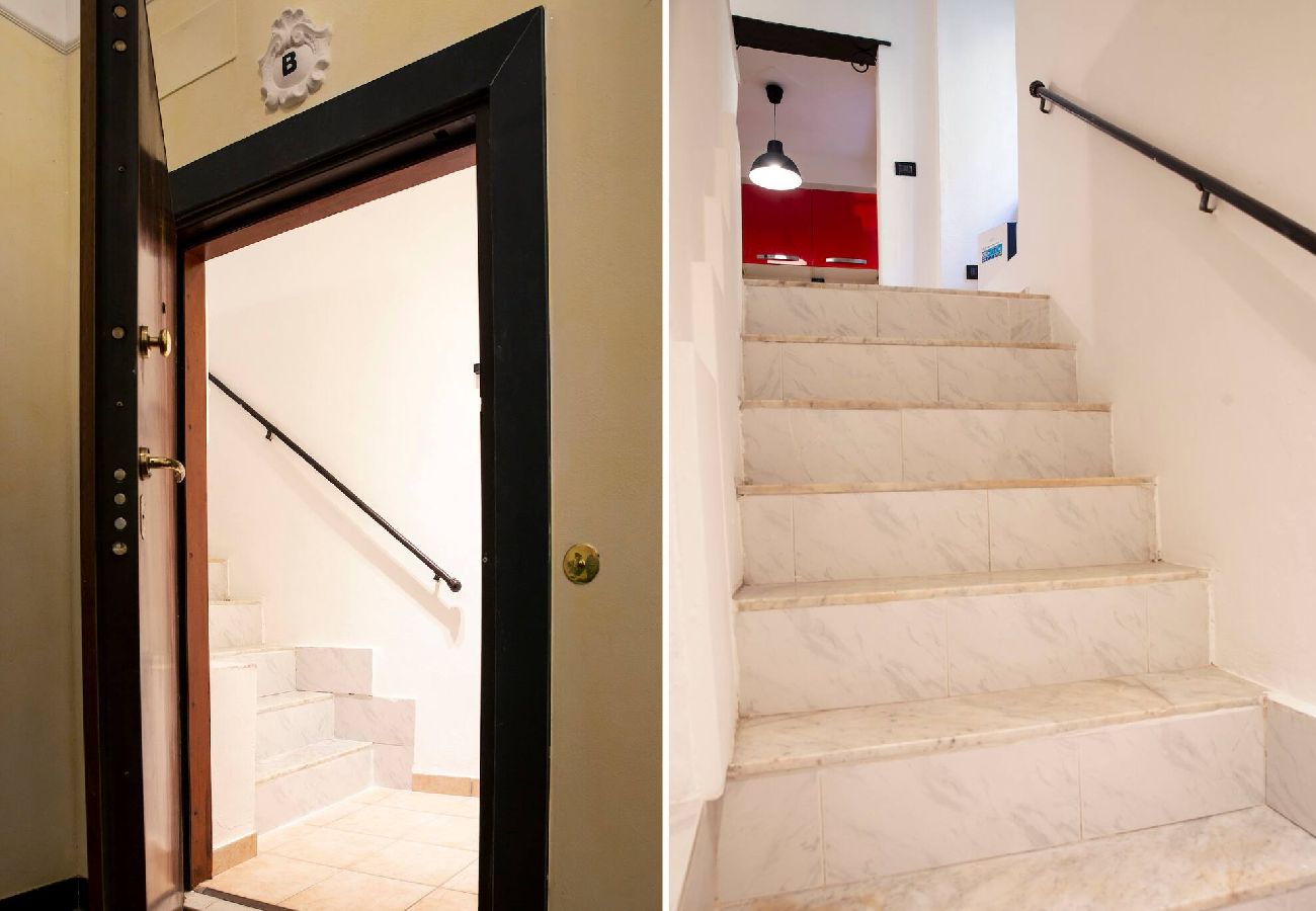 Apartment in Genoa - Casa del Borgo - Salita Famagosta 9
