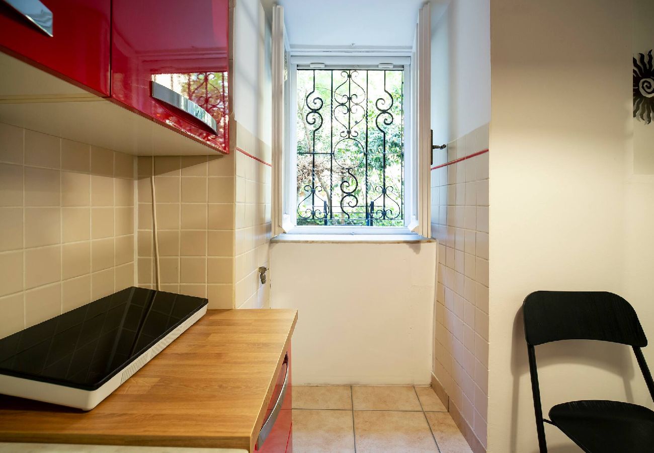 Apartment in Genoa - Casa del Borgo - Salita Famagosta 9
