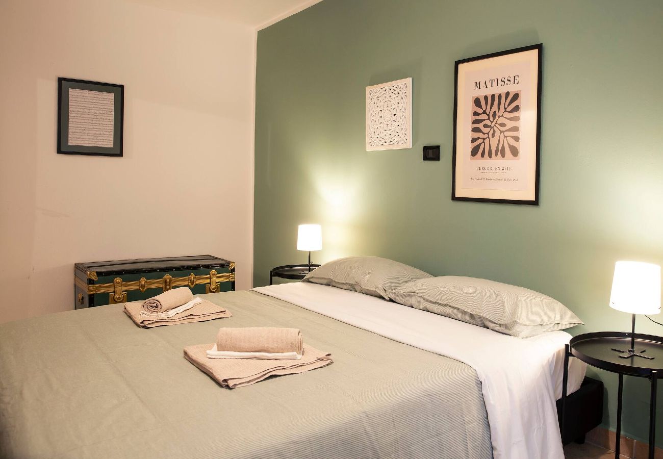 Apartment in Genoa - Casa del Borgo - Salita Famagosta 9
