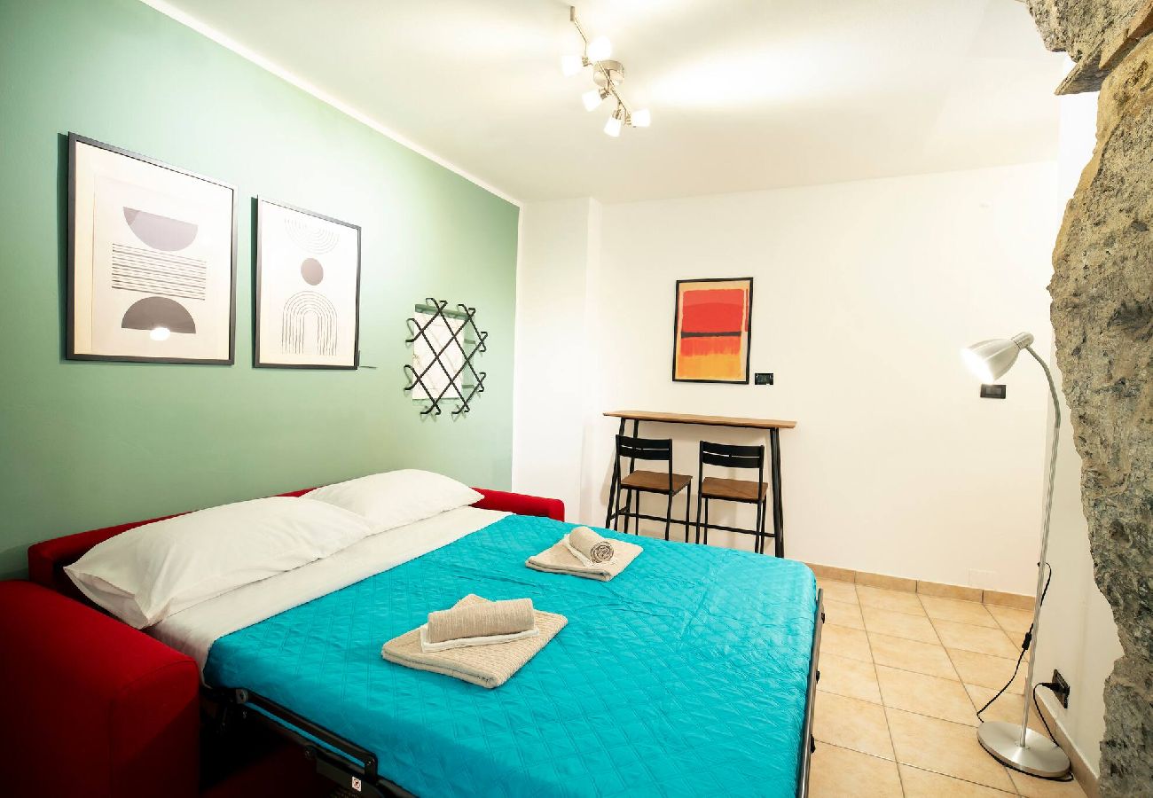 Apartment in Genoa - Casa del Borgo - Salita Famagosta 9
