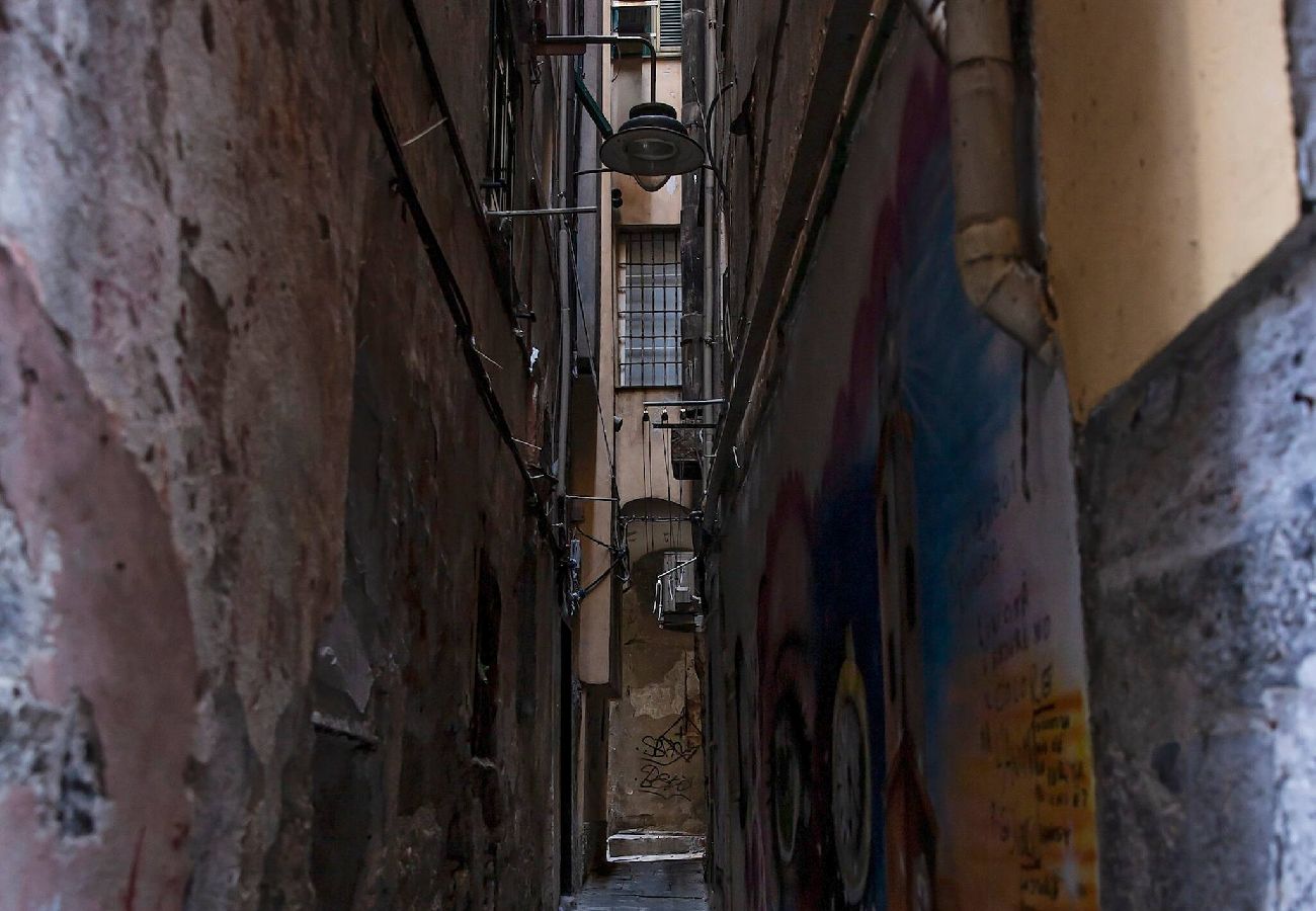 Apartment in Genoa - Casa del Borgo - Salita Famagosta 9