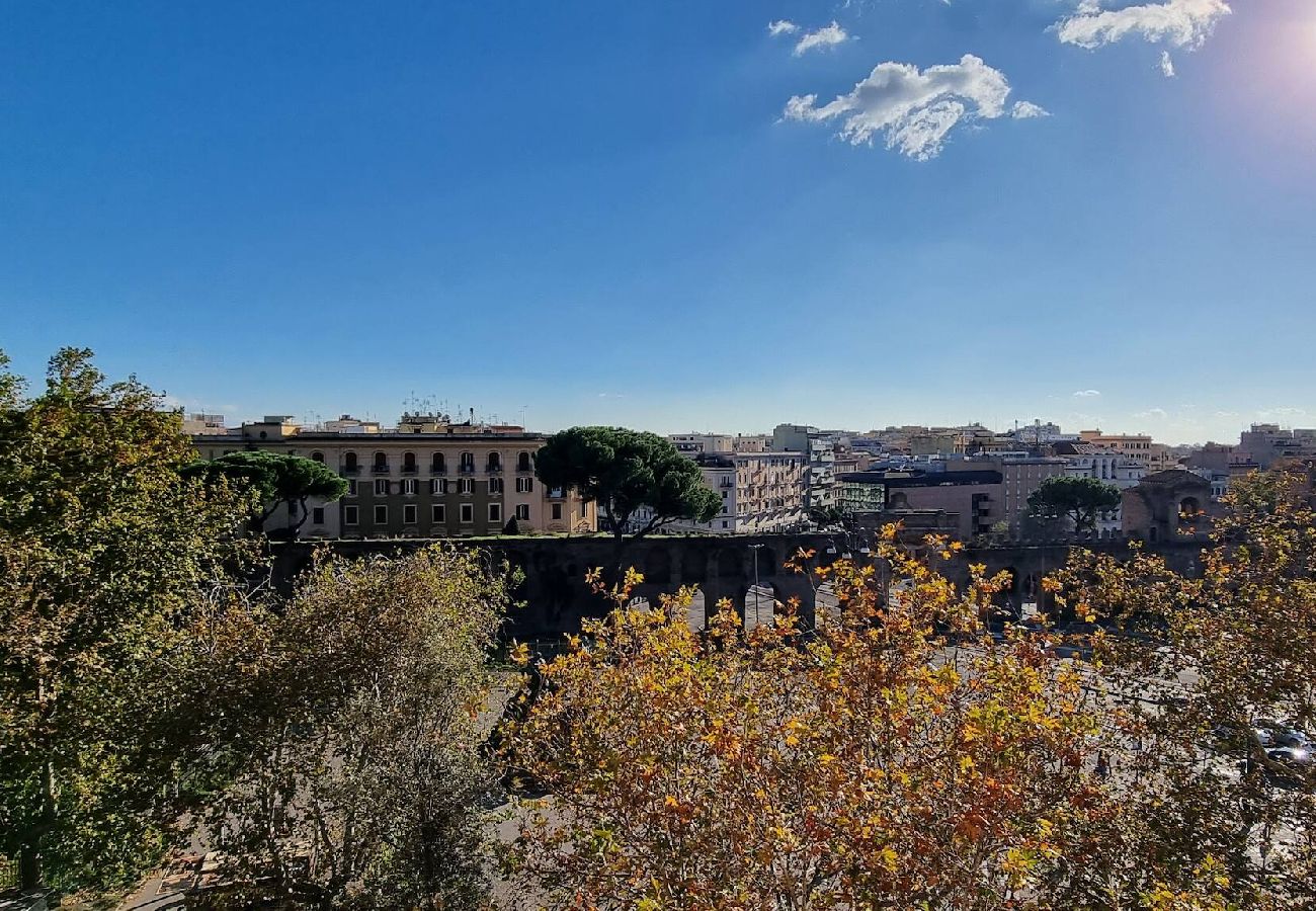 Apartment in Rome - Felix Domi - Via Conte Rosso 5