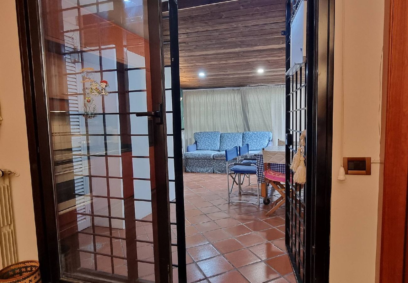 Apartment in Rome - Er Core Nostro - Via della Farnesina 157