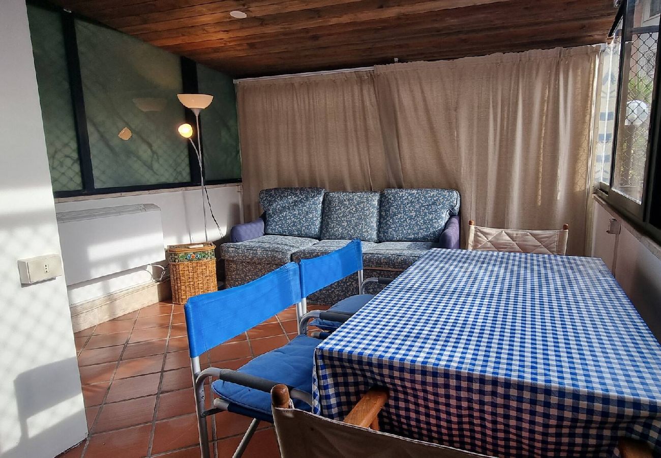 Apartment in Rome - Er Core Nostro - Via della Farnesina 157