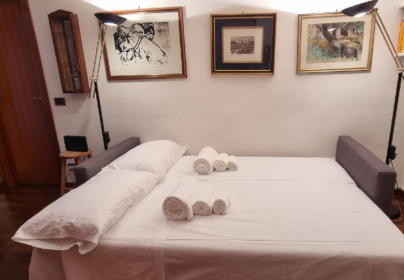 Apartment in Rome - Er Core Nostro - Via della Farnesina 157