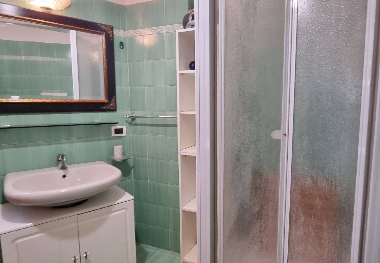 Apartment in Rome - Er Core Nostro - Via della Farnesina 157