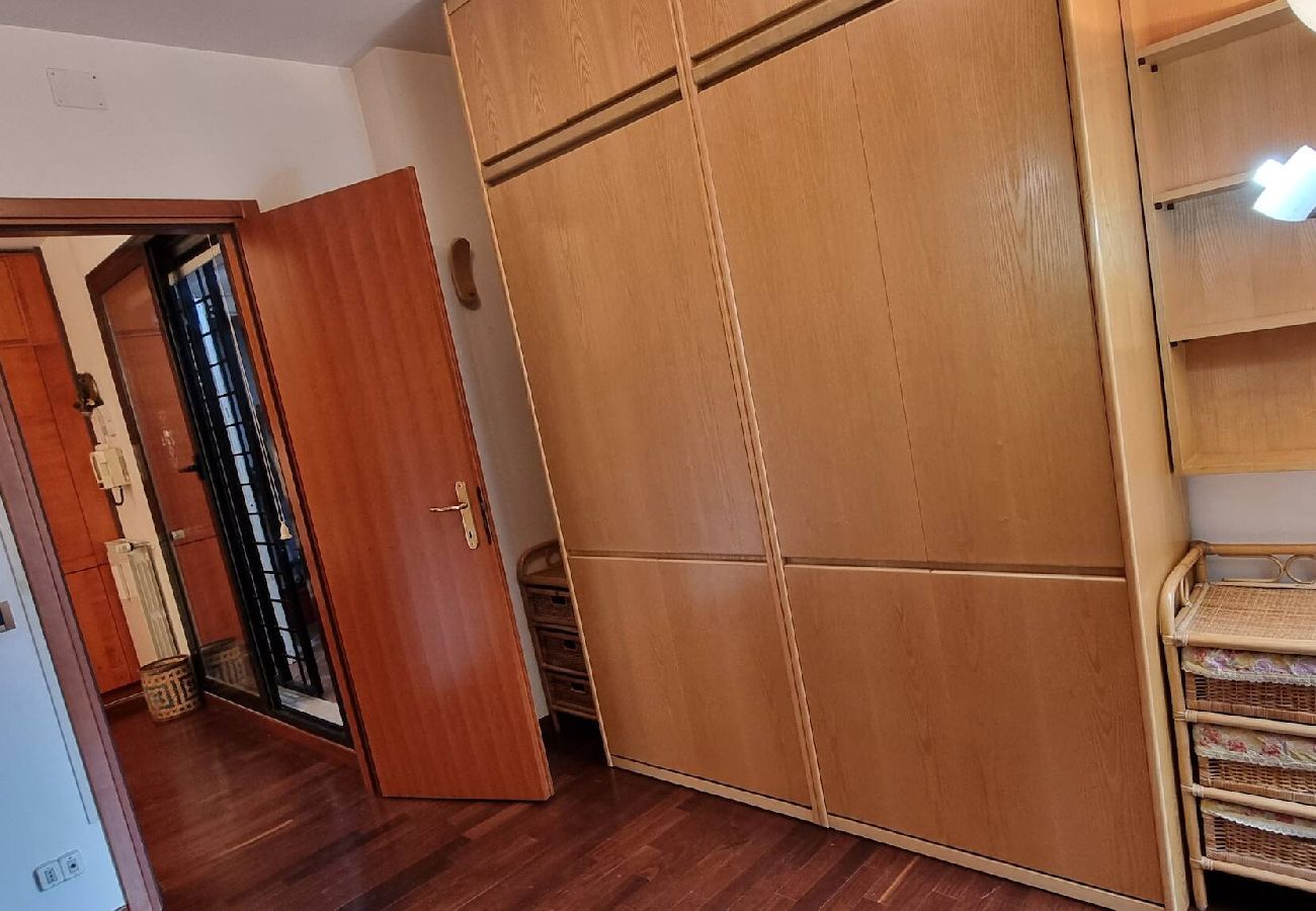 Apartment in Rome - Er Core Nostro - Via della Farnesina 157