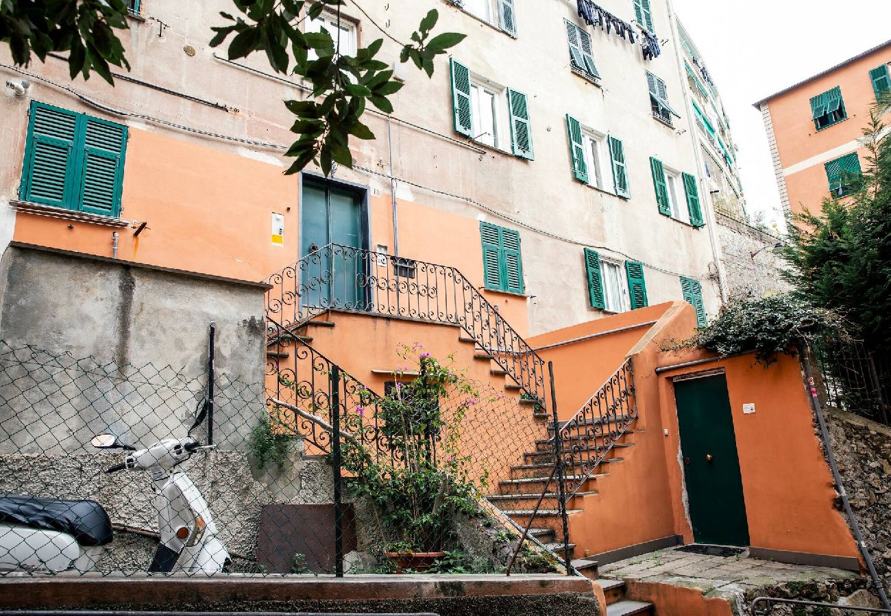 Apartment in Genoa - Patty´s home - Salita di Montebello 15
