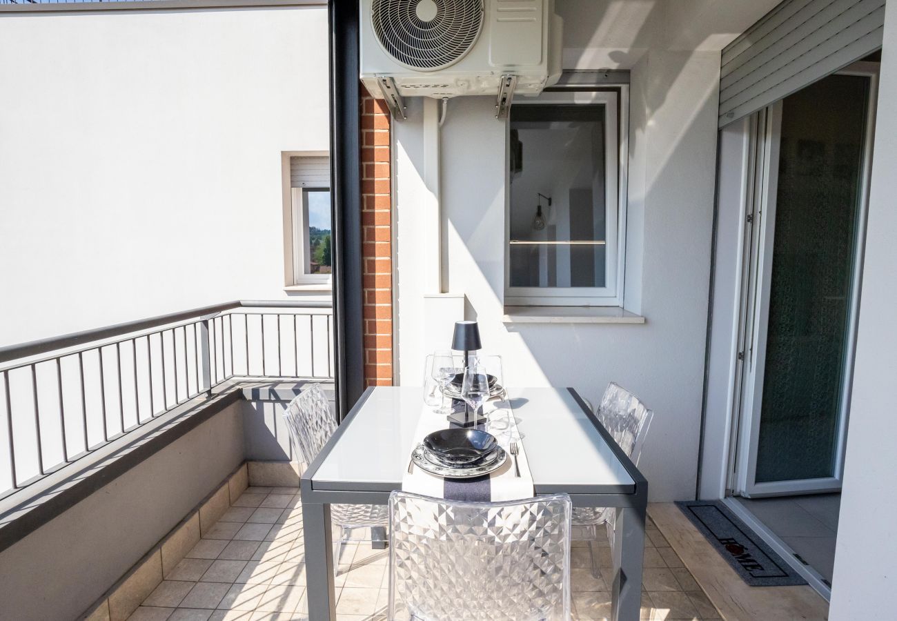 Apartment in Zola Predosa - Le Ninfee - Via delle Officine 1